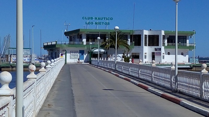 <span style='color:#780948'>ARCHIVED</span> - Communal areas of Los Nietos yacht and sailing club closed due to Covid