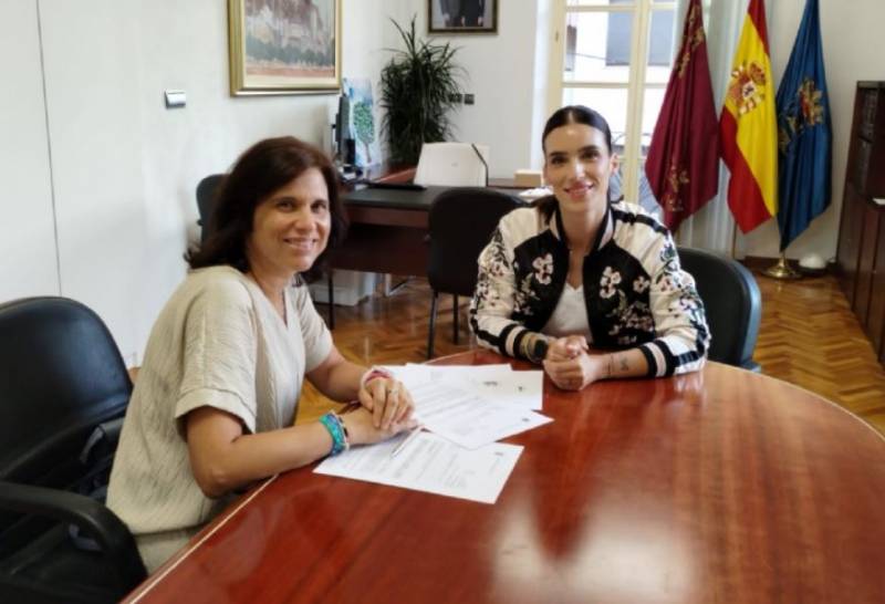 Preserving important local traditions and folk music in Alhama de Murcia