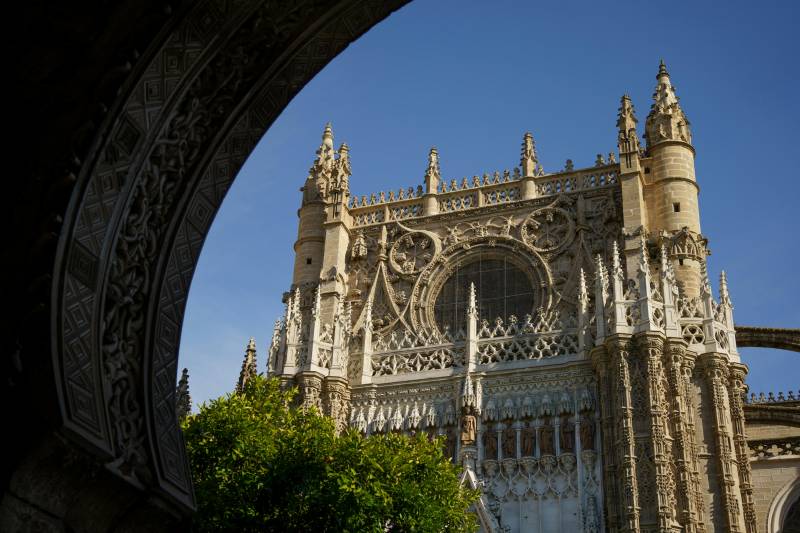 Seville Cathedral: A Gothic masterpiece and the largest of its kind