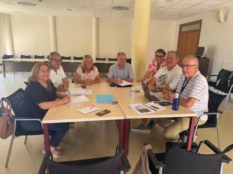 Mazarrón council begins clearing Camposol green waste areas after possible arson attacks