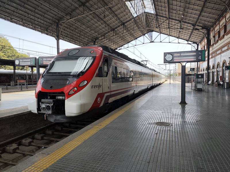 Renfe to reinstate earlier compensation for train delays from January 2026