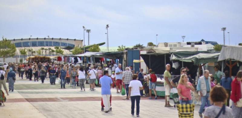 Safety boost for Torrevieja street market as ambulance service introduced on Fridays